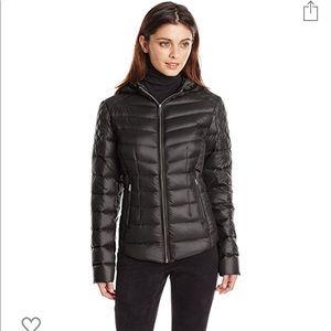 BCBGeneration Ultra Lightweight Packable Jaket